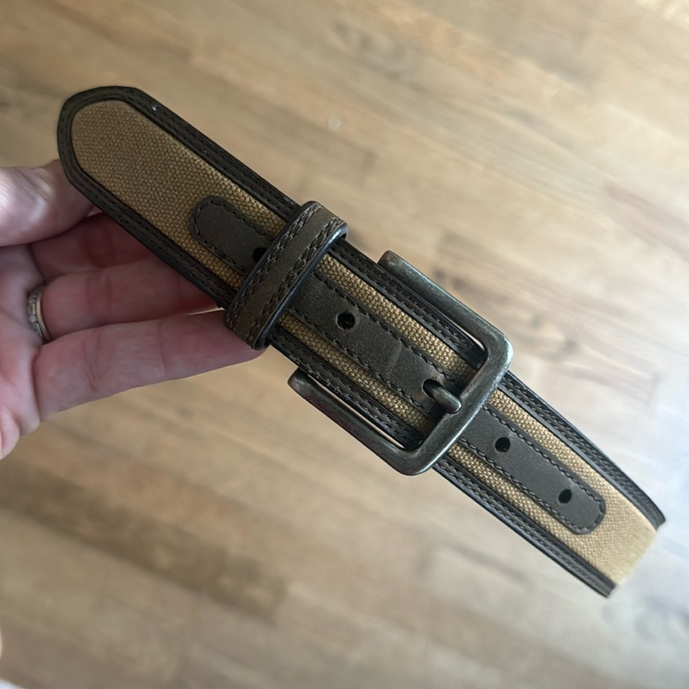 John Deere belt